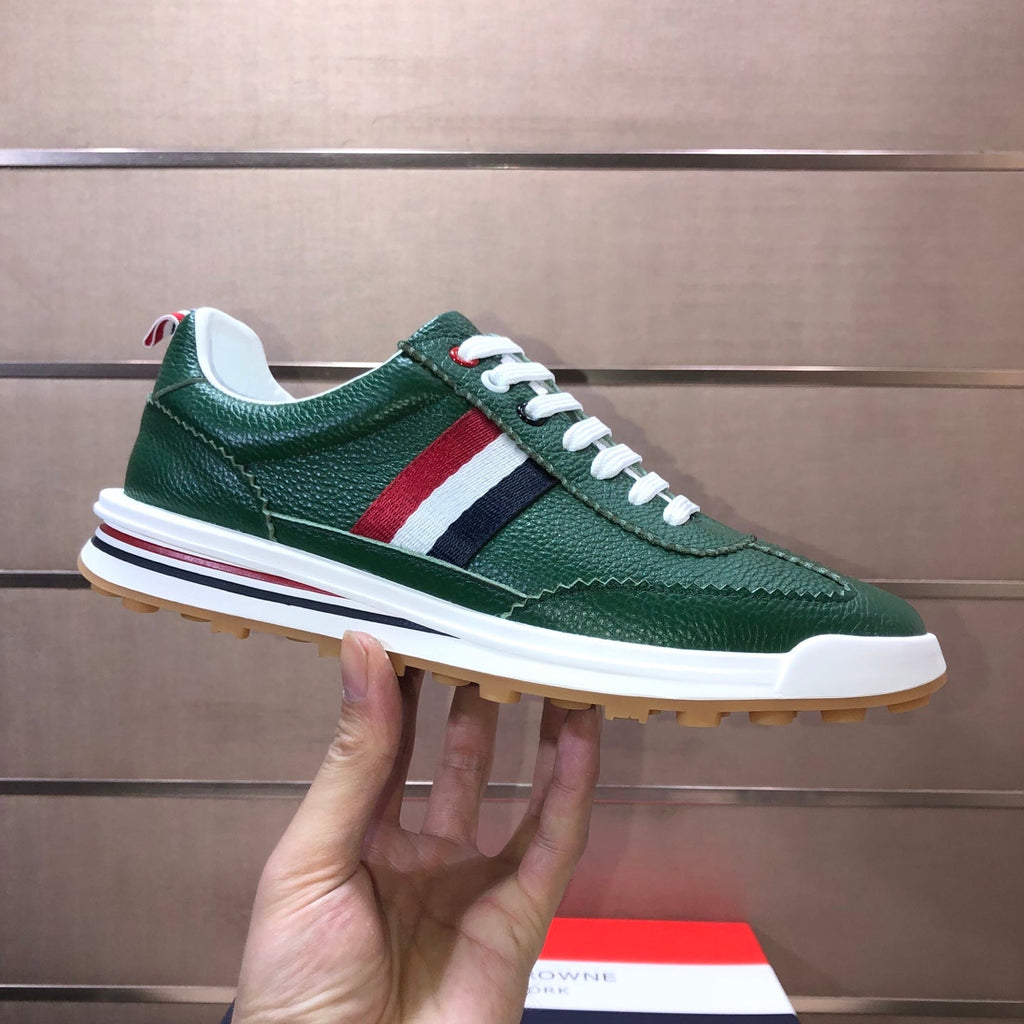 Full-Grain Leather Sneaker — Breathable Premium Sole
